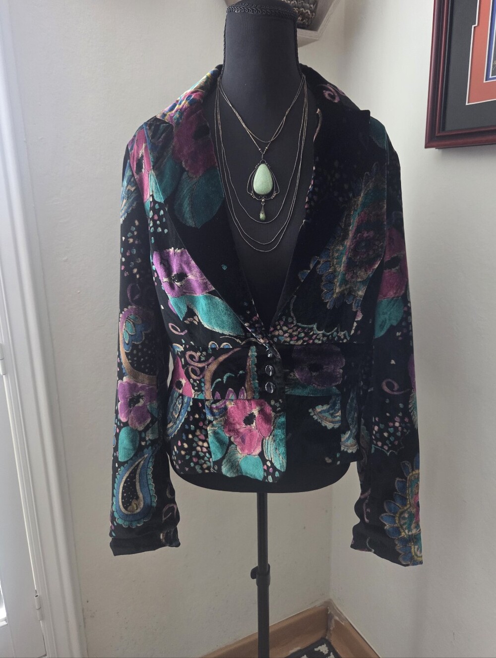 VTG. Velvet Floral Patterned Blazer Jacket  Whimsigoth Victorian Bohemian Size 8